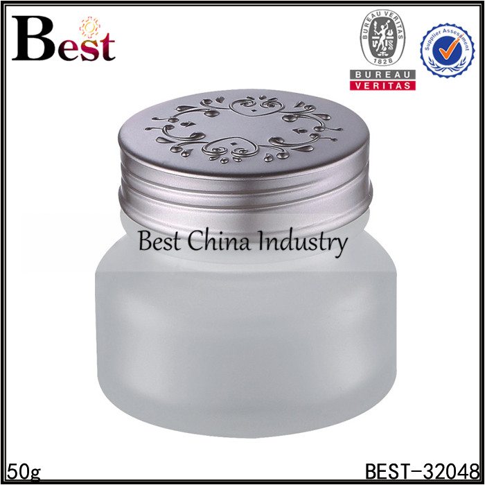 7 Years Factory
 frosted glass jar with silver cap 50g Wholesale to Manchester