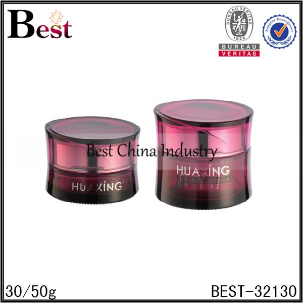 Reasonable price for
 shaped glass jar 30/50g Factory from Juventus
