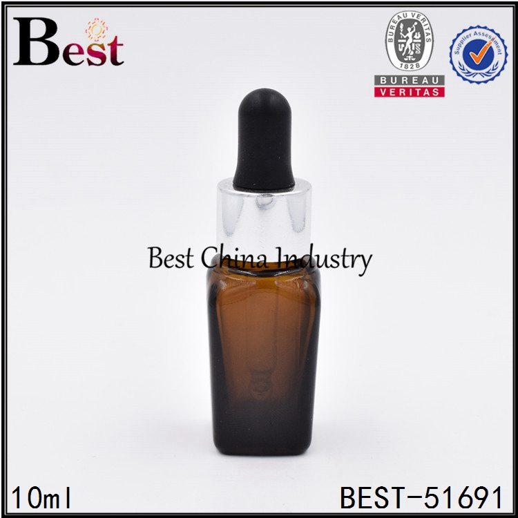 Factory directly supply
 square shape amber color cosmetic glass dropper bottle 10ml Factory from Czech Republic