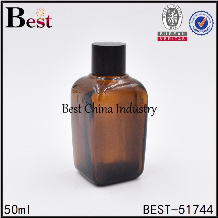 Factory Wholesale PriceList for
 empty cosmetic square glass bottle with black screw lid for essence Factory from Hyderabad